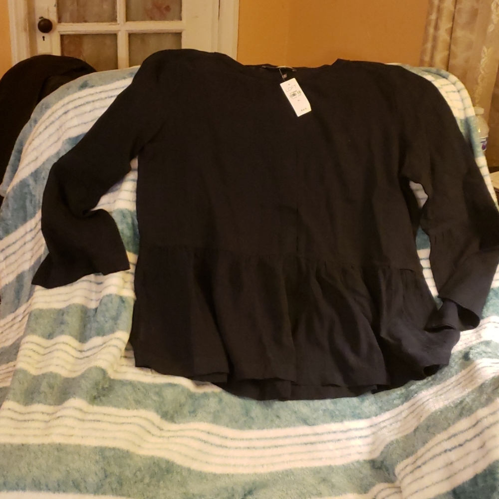 Sweater - Picture 3 of 6